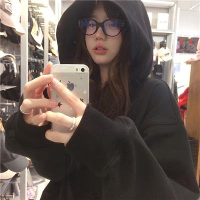 爱我就陪我看电影